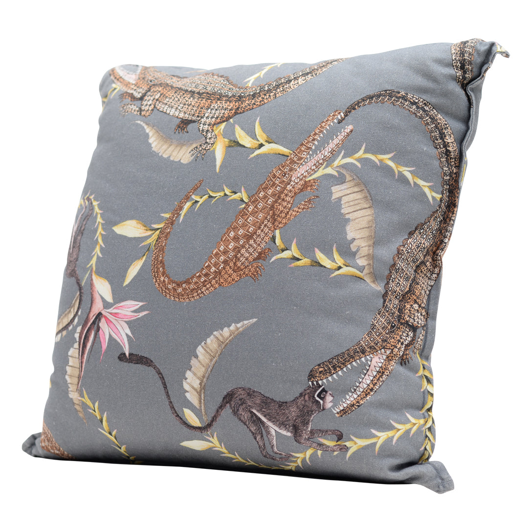Cocodrile cushion