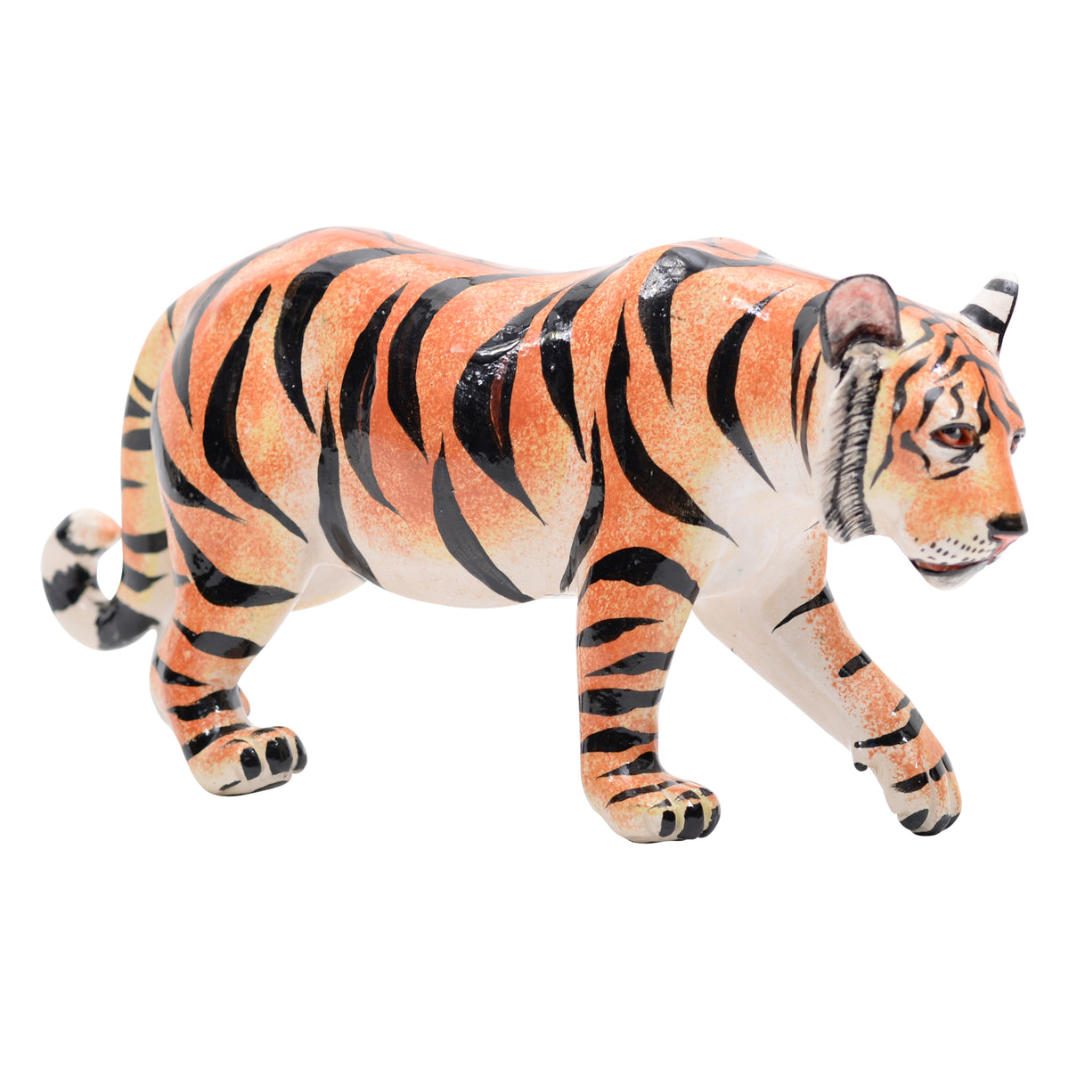 Tiger sculpture