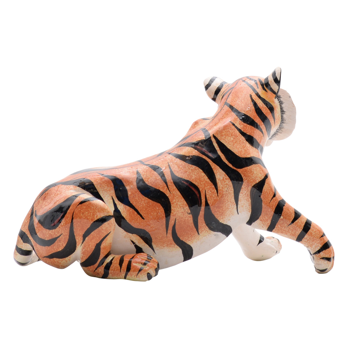Tiger sculpture