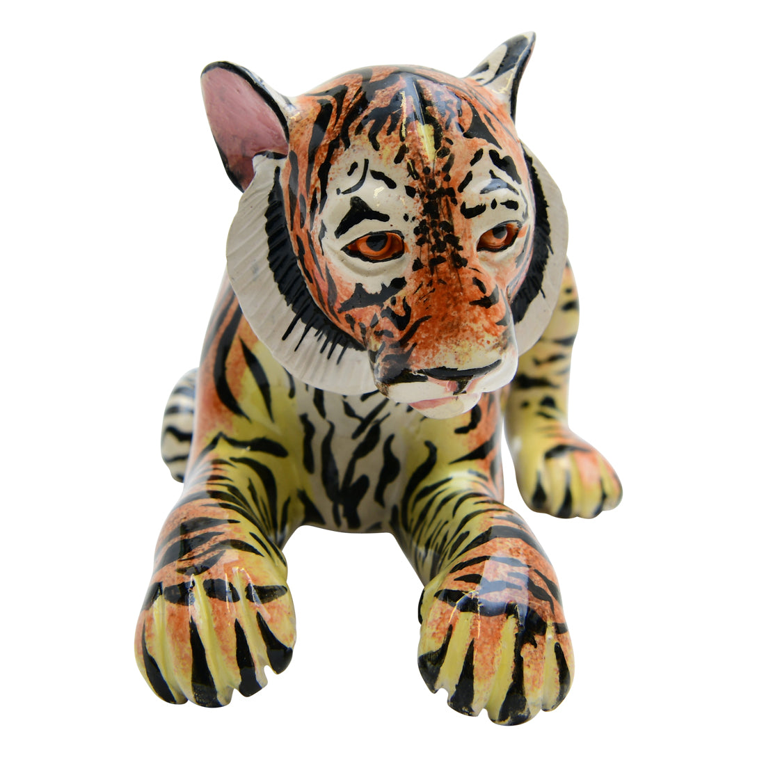 Tiger sculpture