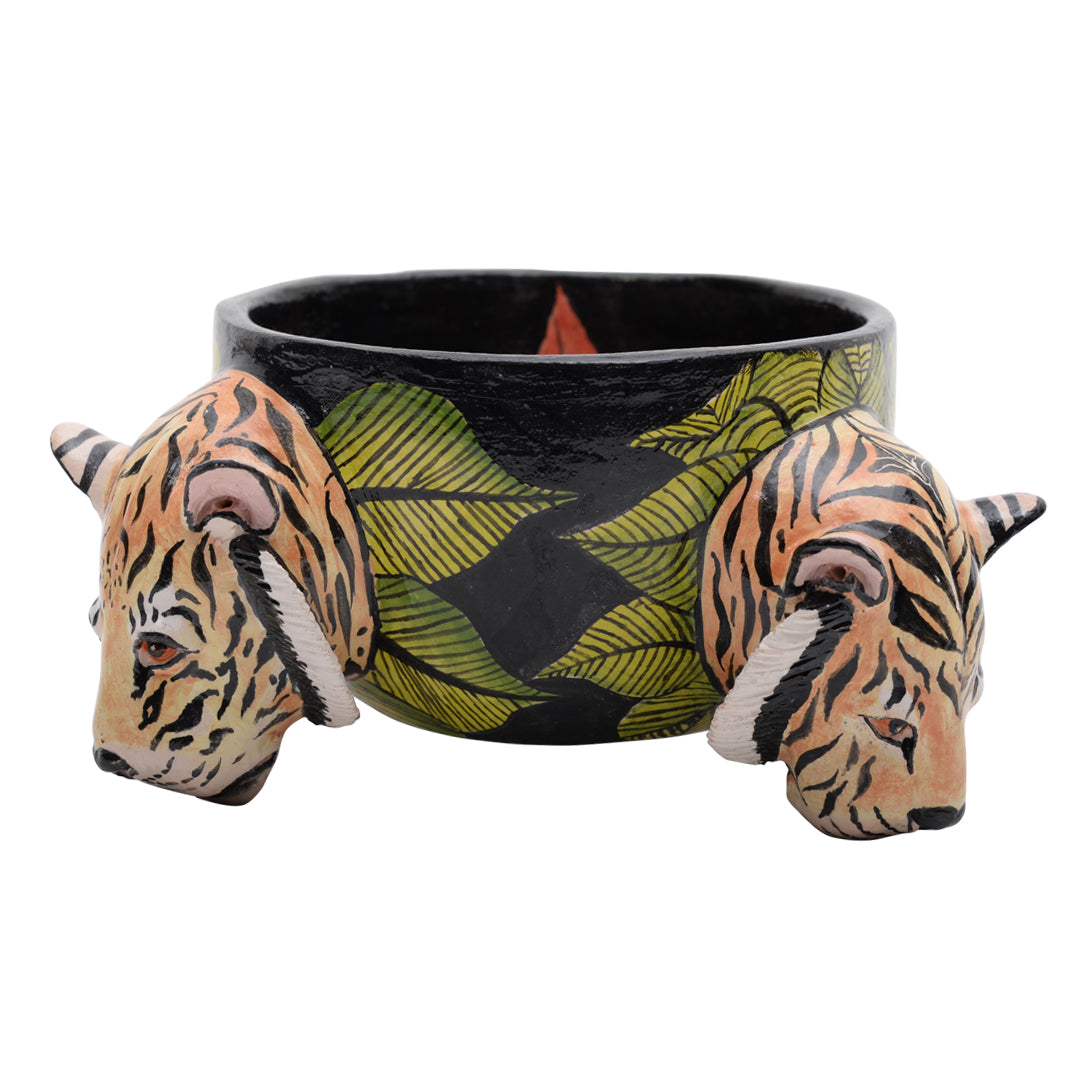 Tiger peanut bowl