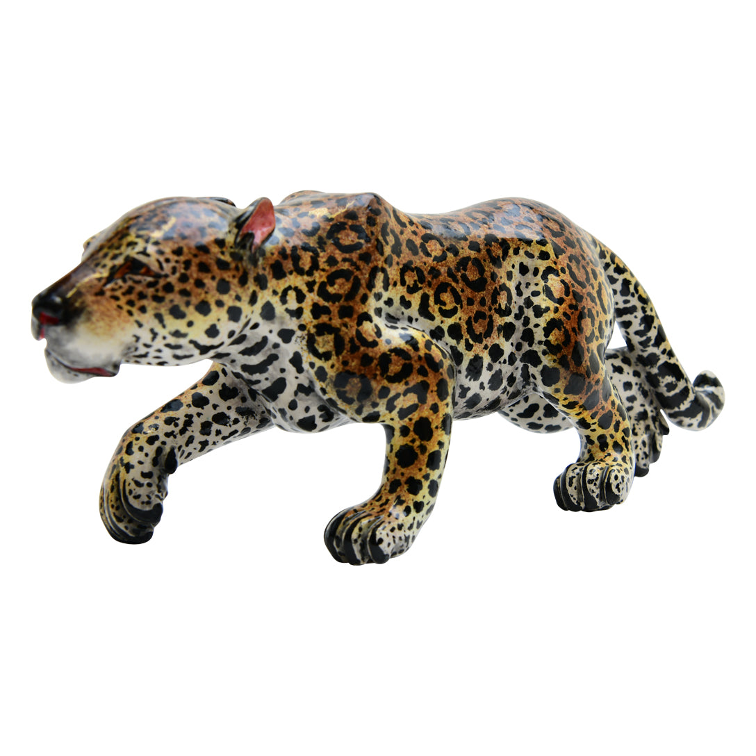 Leopard sculpture
