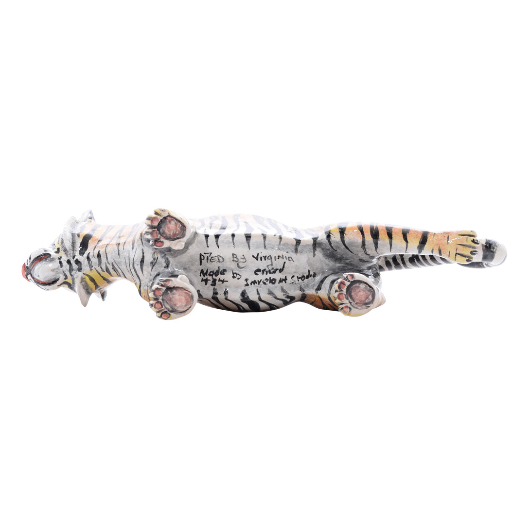 Tiger sculpture