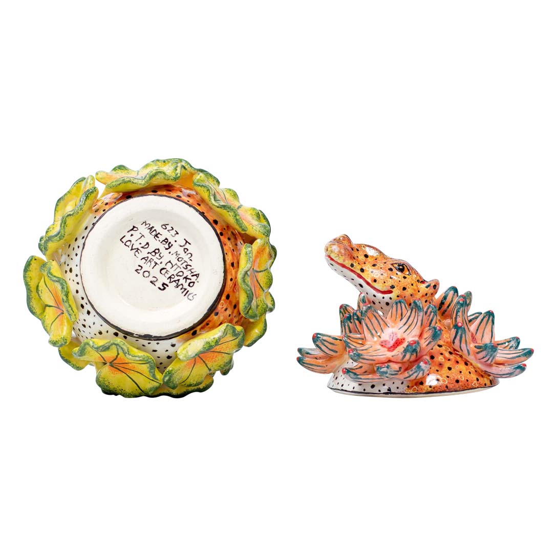 Hippo & waterlily jewelry box