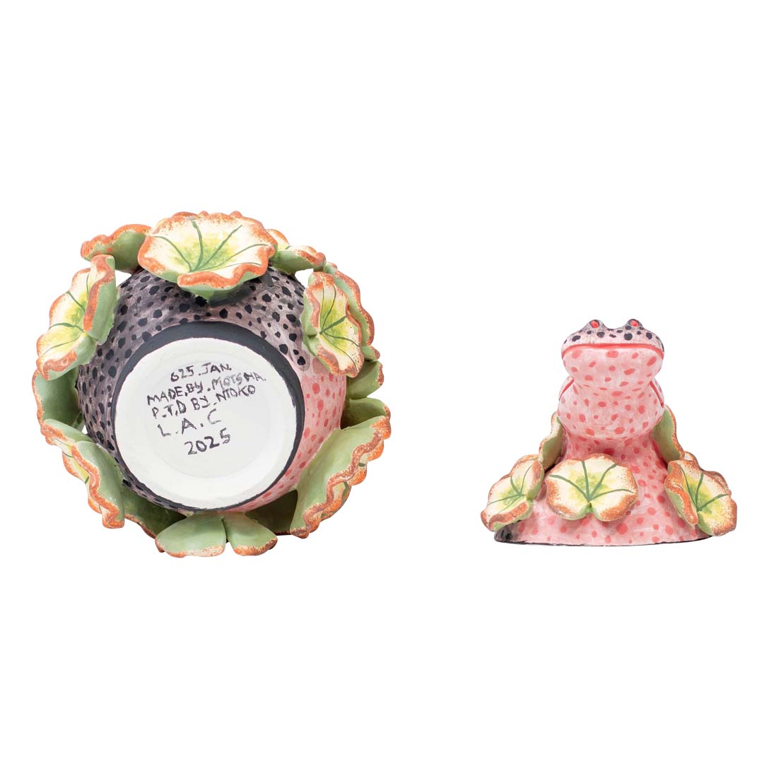 Hippo & waterlily jewelry box