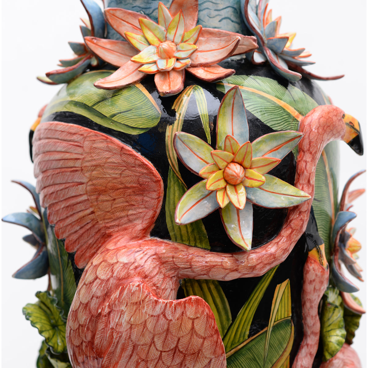 Flamingo urn