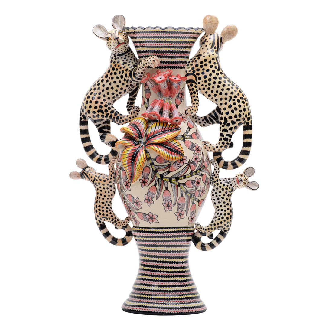 Genet cat vase