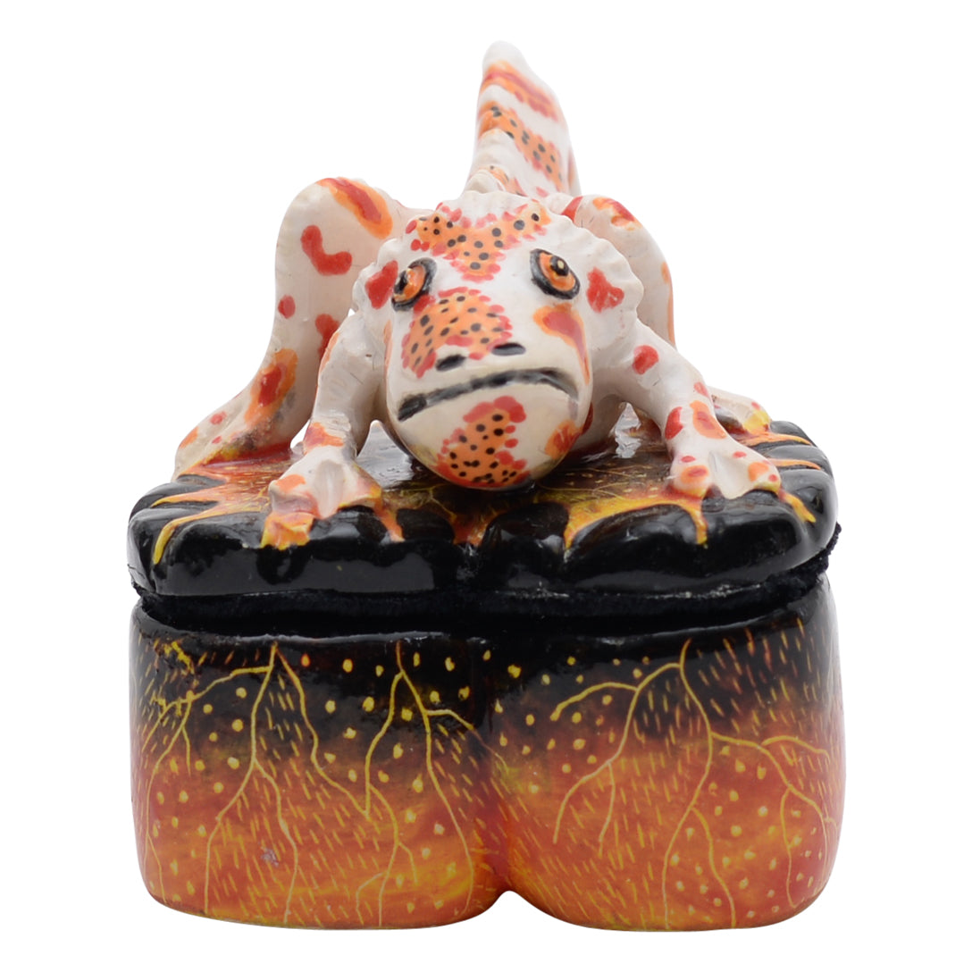 Chameleon jewelry box