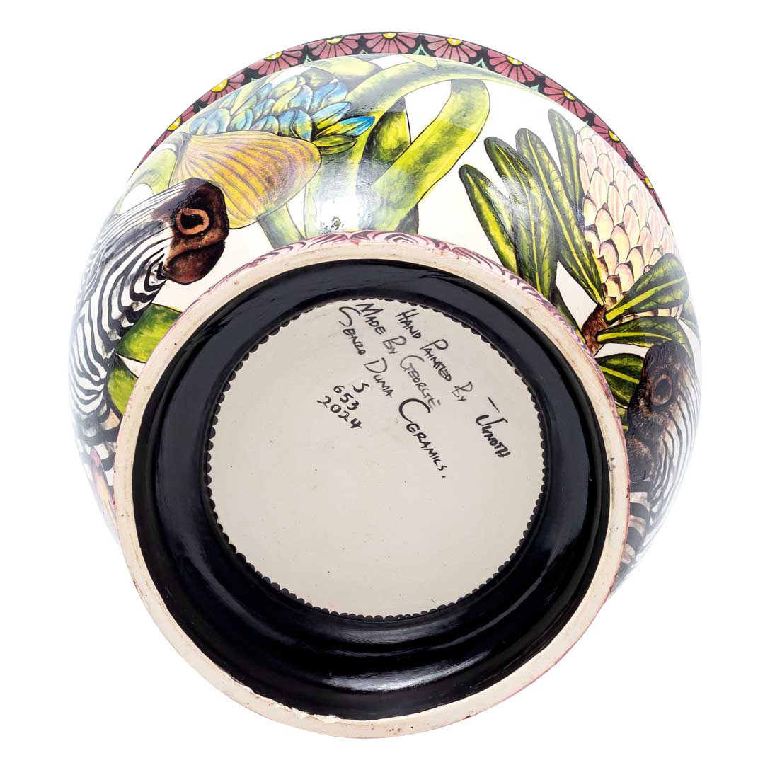 Zebra & protea flowers planter