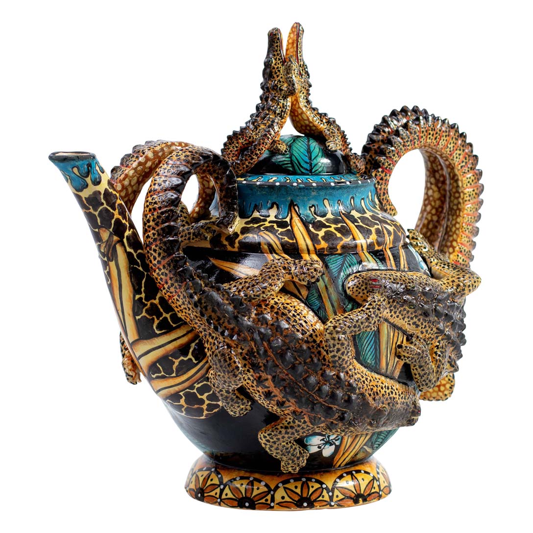 Crocodile & hibiscus flower teapot