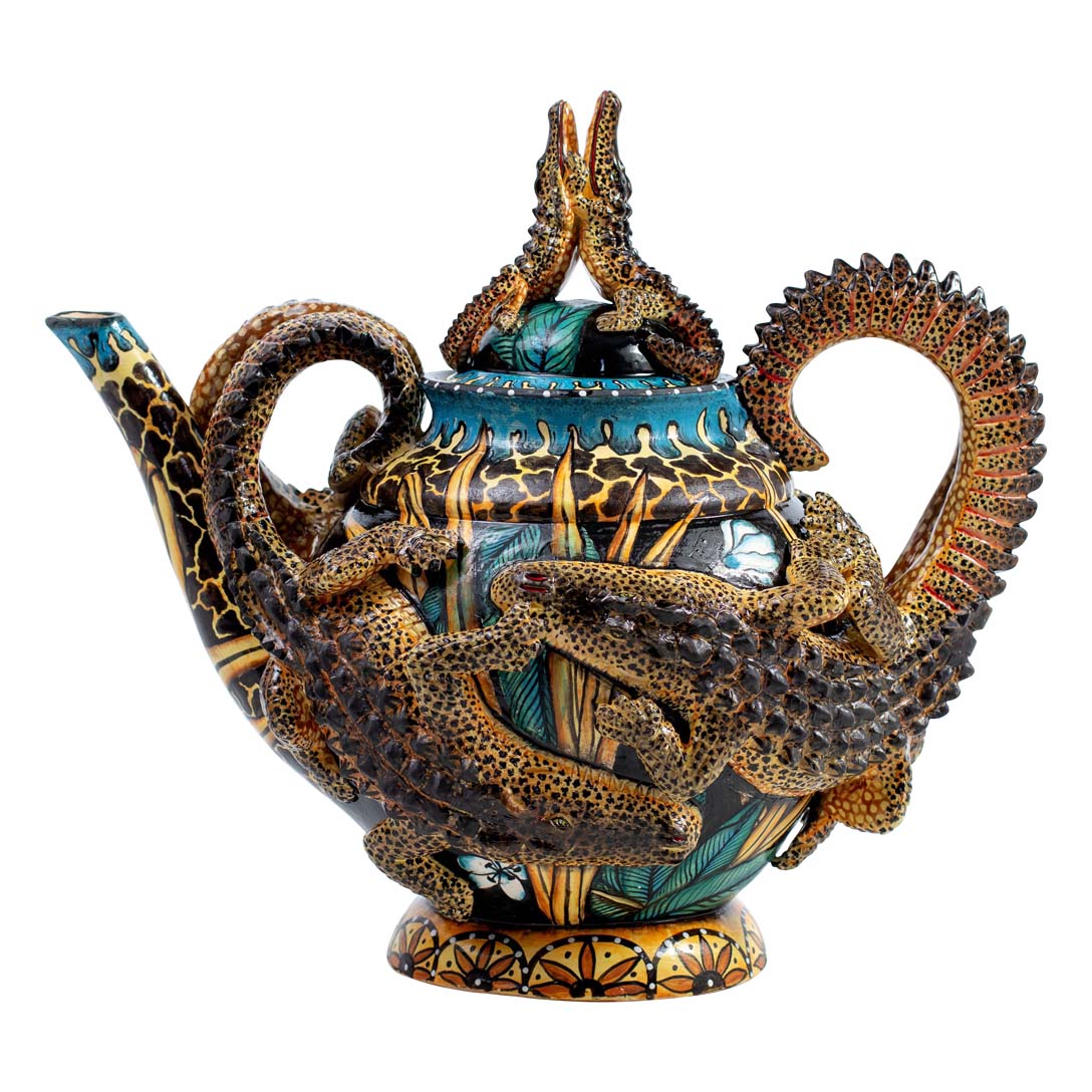 Crocodile & hibiscus flower teapot