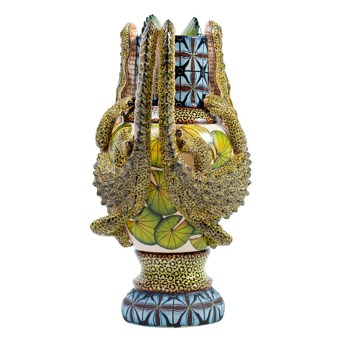 Crocodile & lilly pad jug