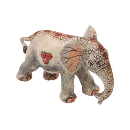 Elephant sculpture no color no size