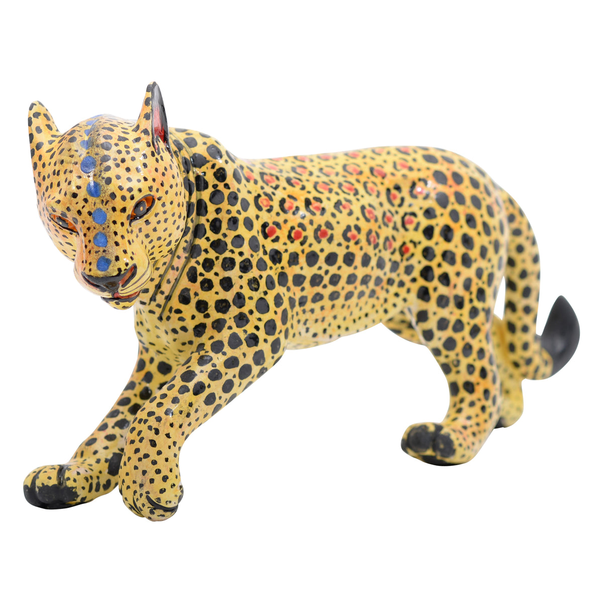 Leopard sculpture
