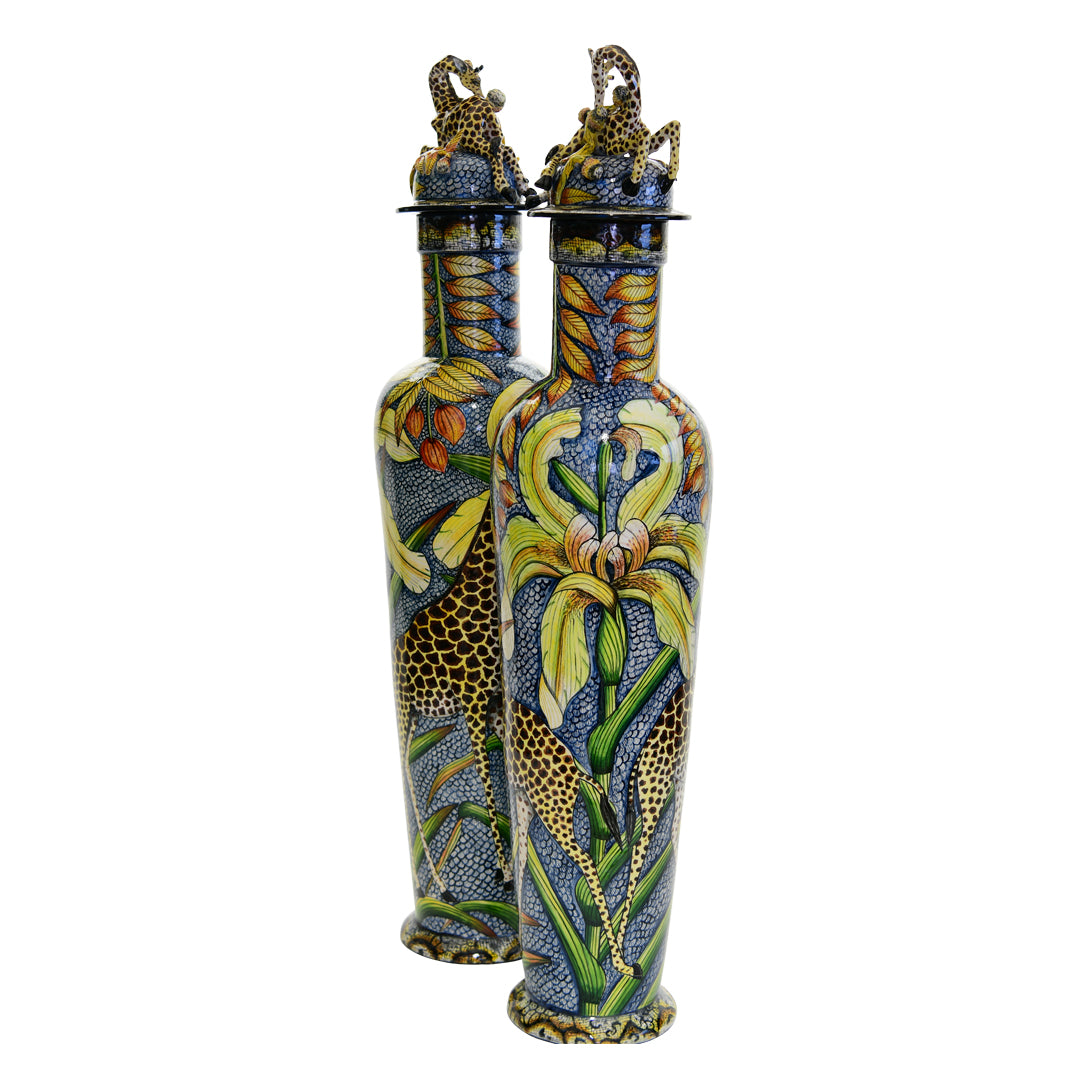 Giraffe vases pair