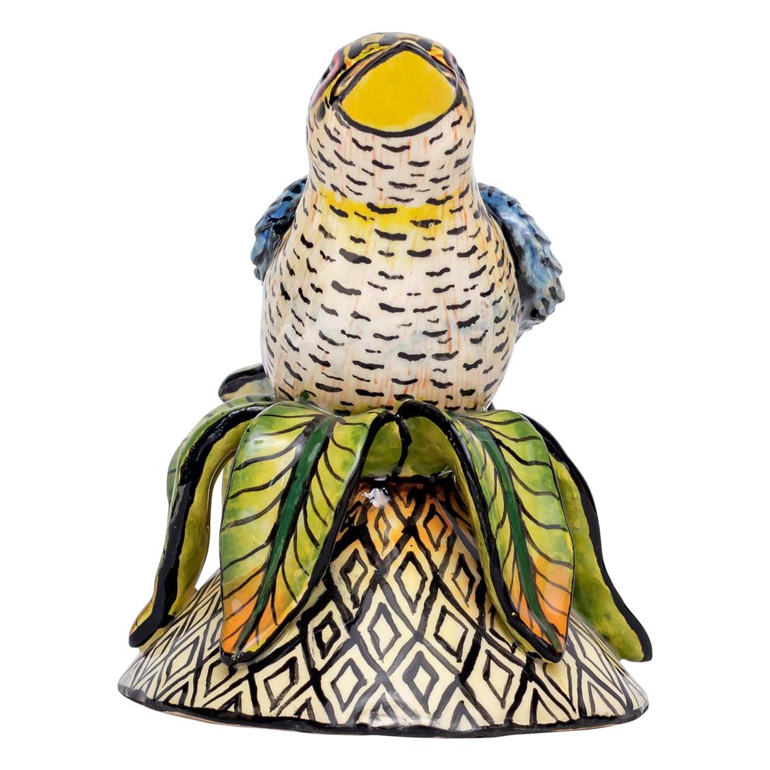 Bird sculpture