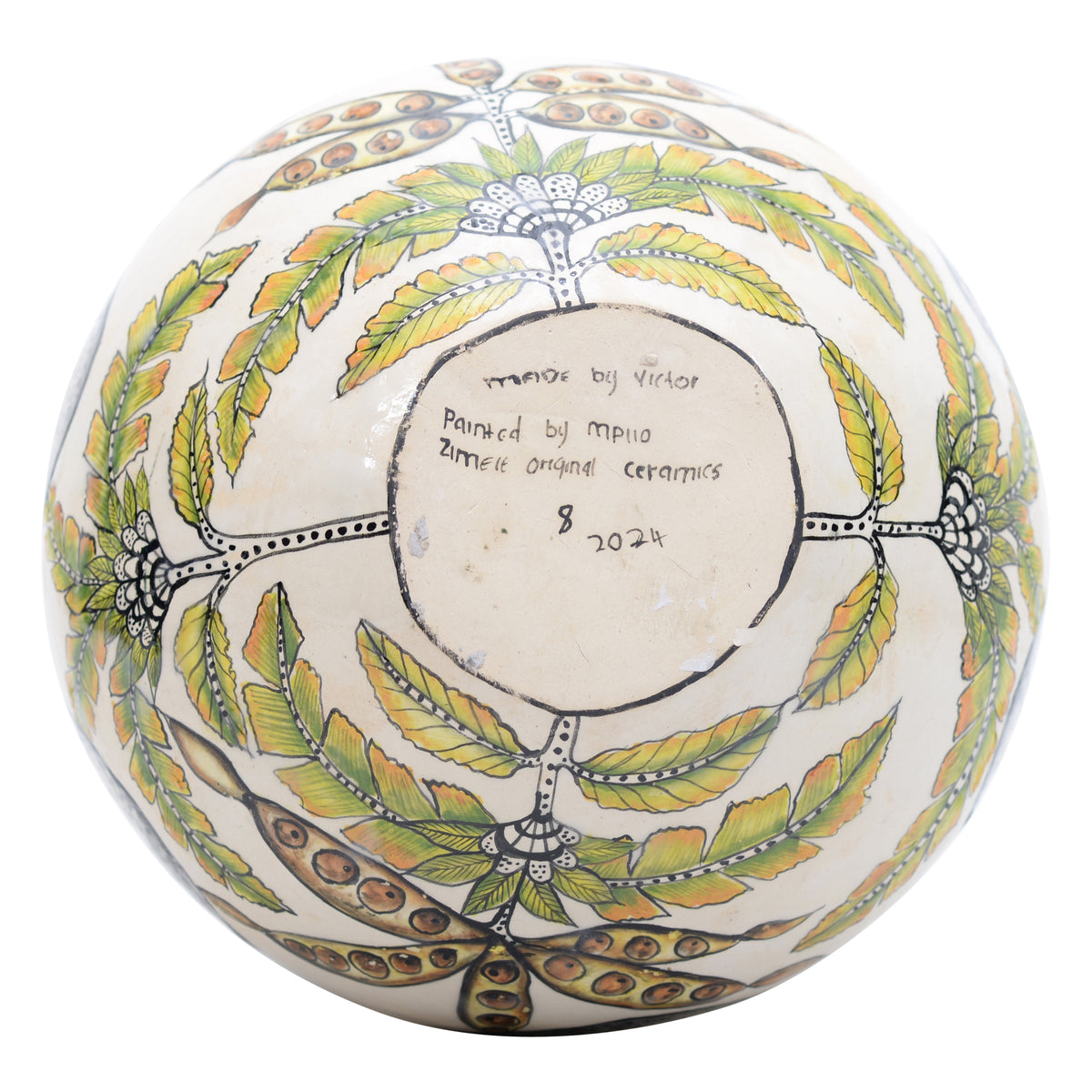 White rhino flower vase