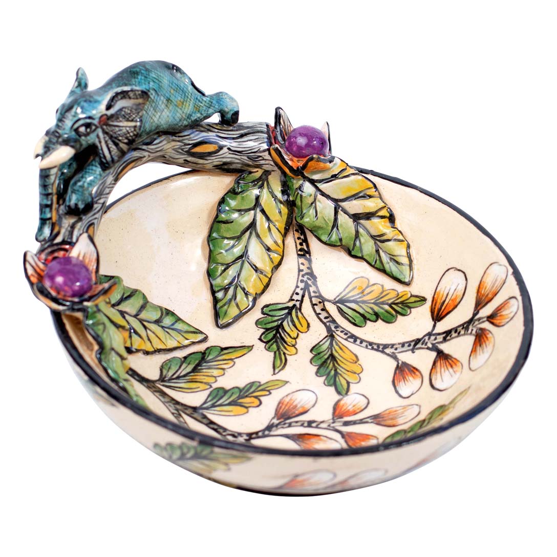 Elephant dish