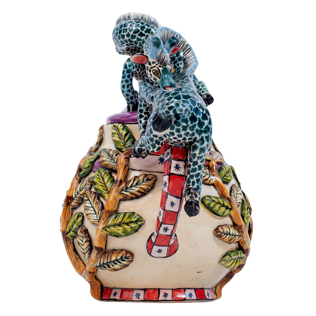 Giraffe teapot