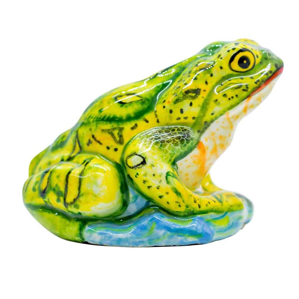 Green frog sculpture
