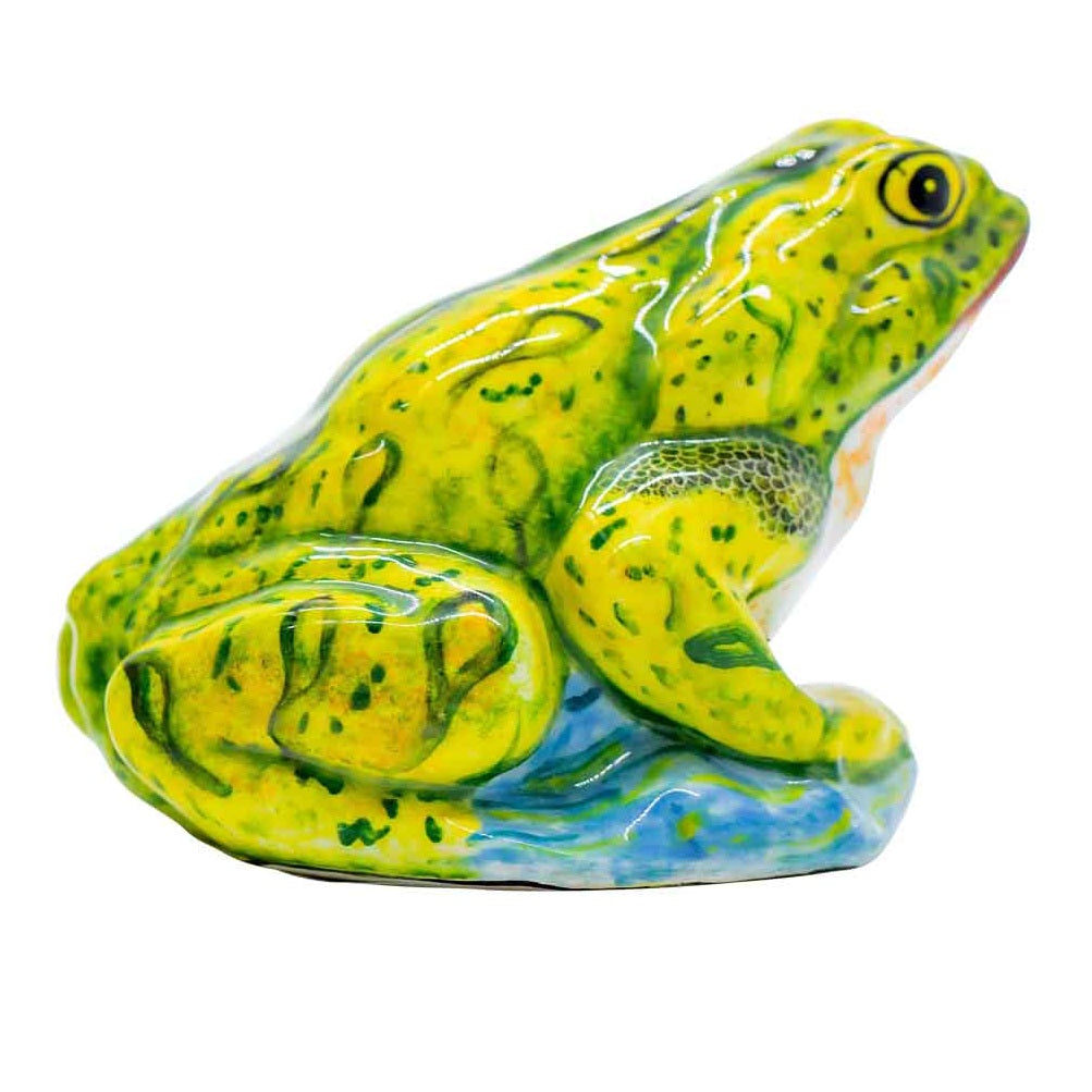 Green frog sculpture