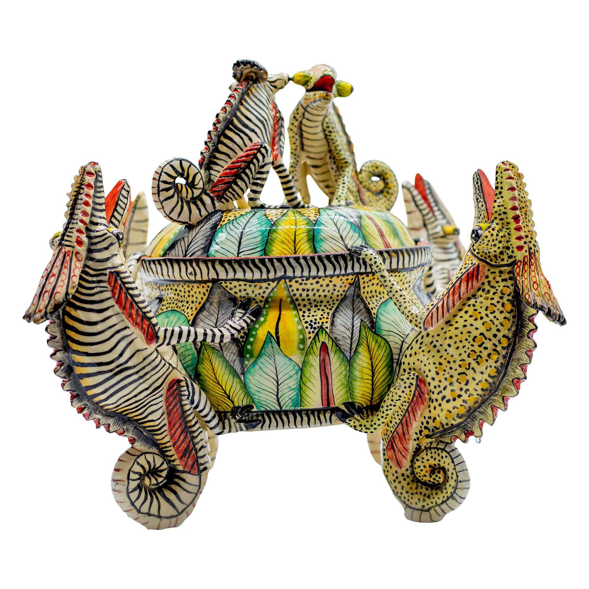 Chameleons tureen
