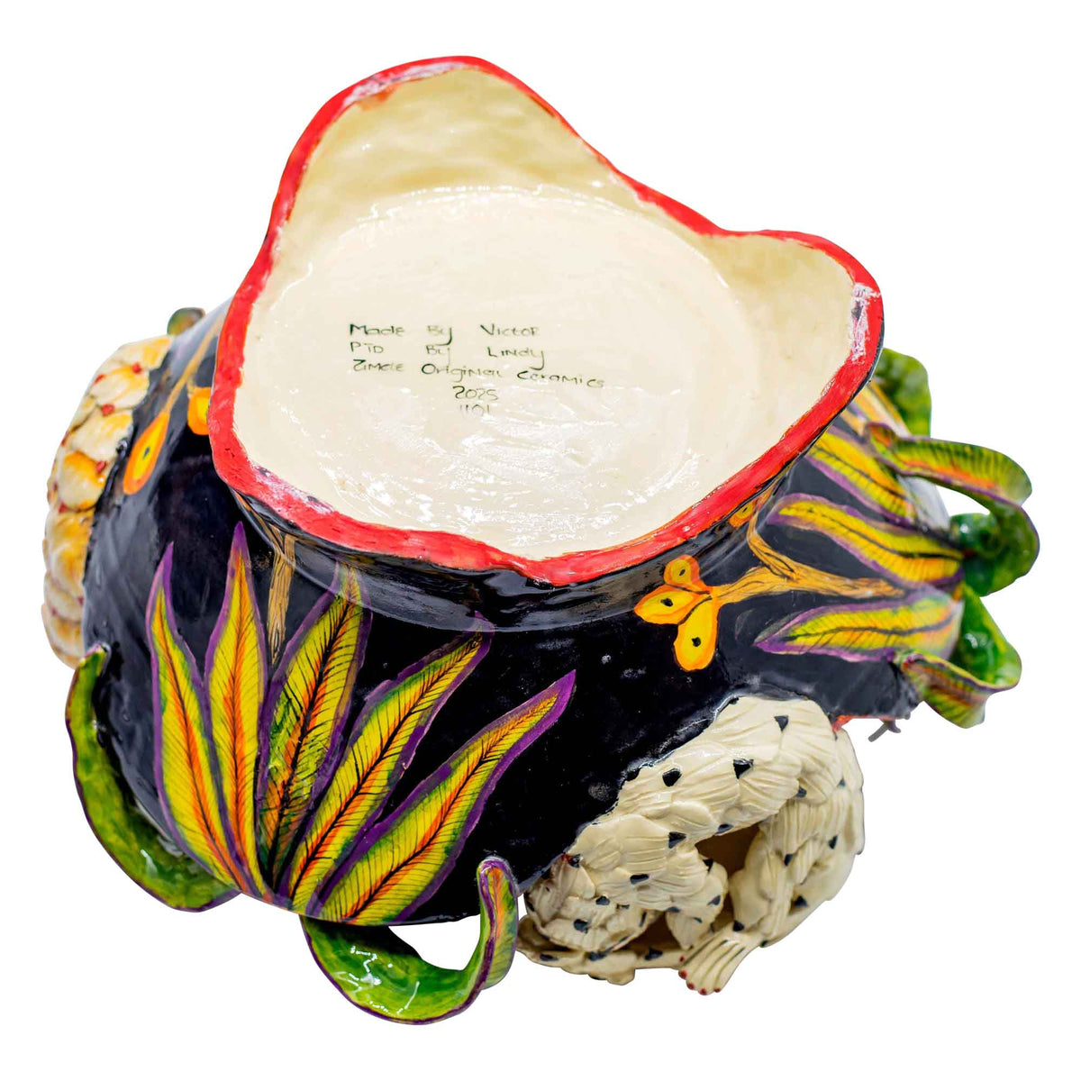 Pangolins & flowers black bowl