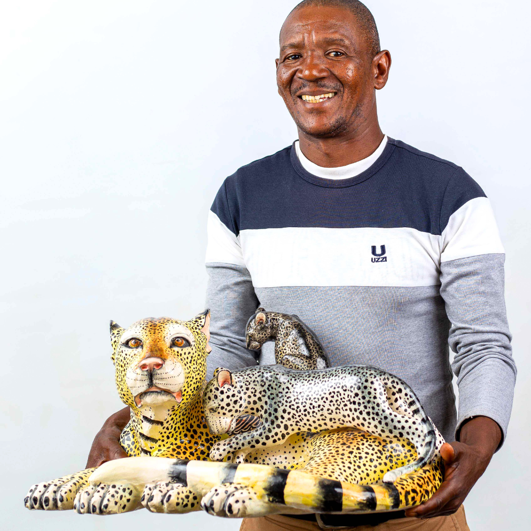 Leopard urn