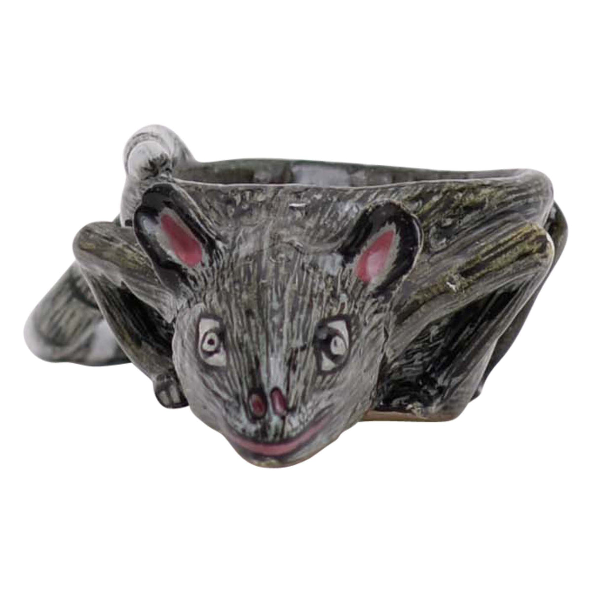 Mouse egg cup