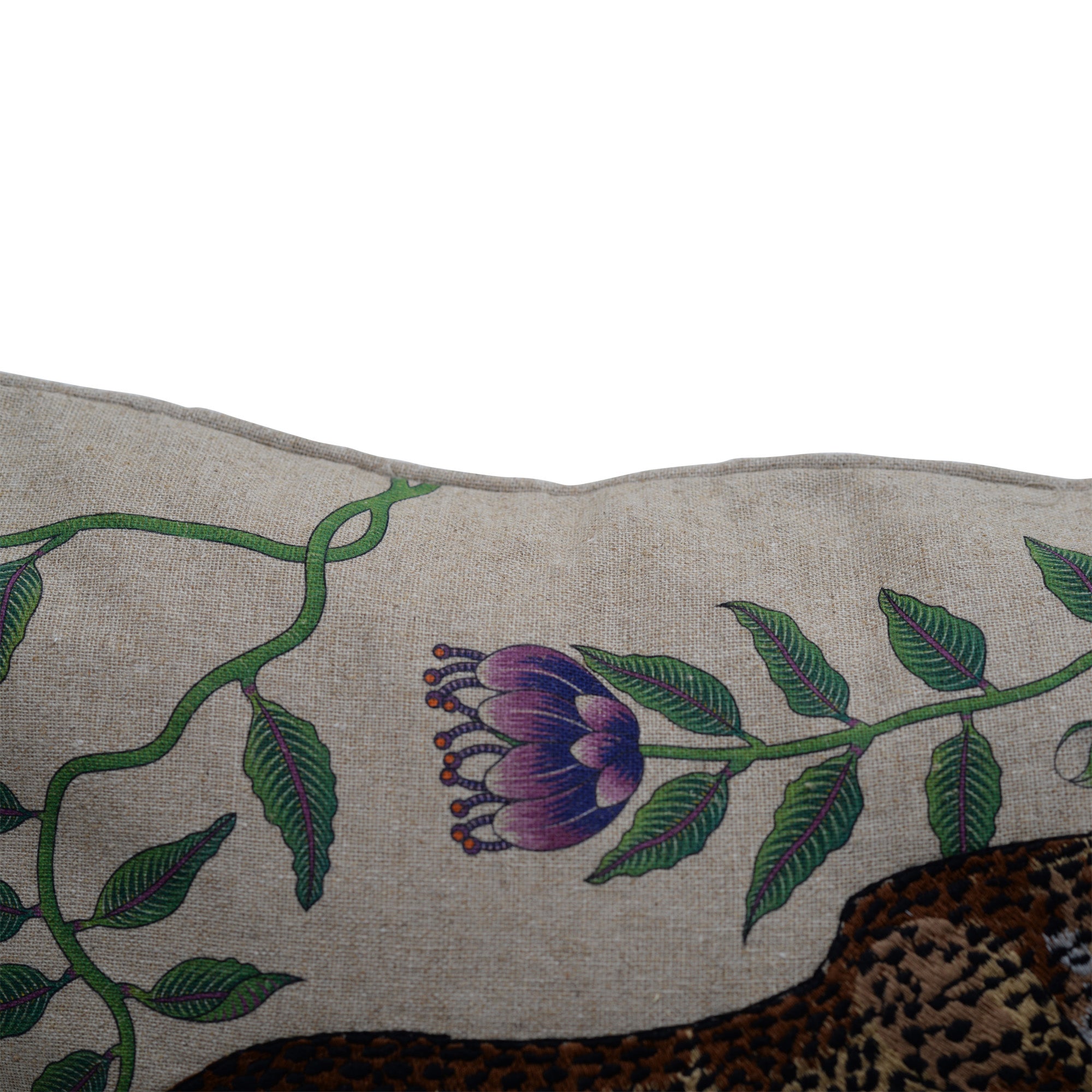 Linen cheetah cushion