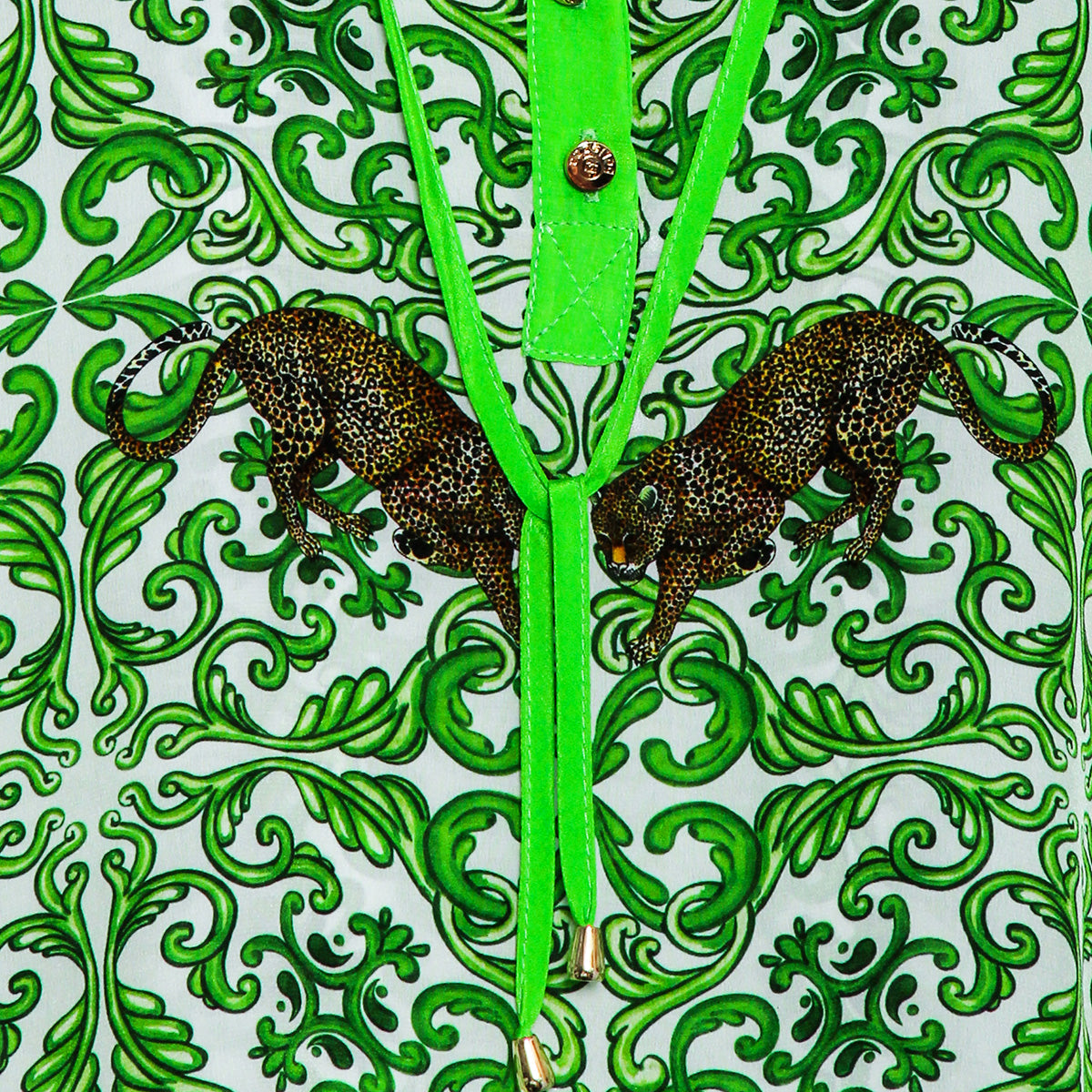 Long green silk leopard-print kaftan