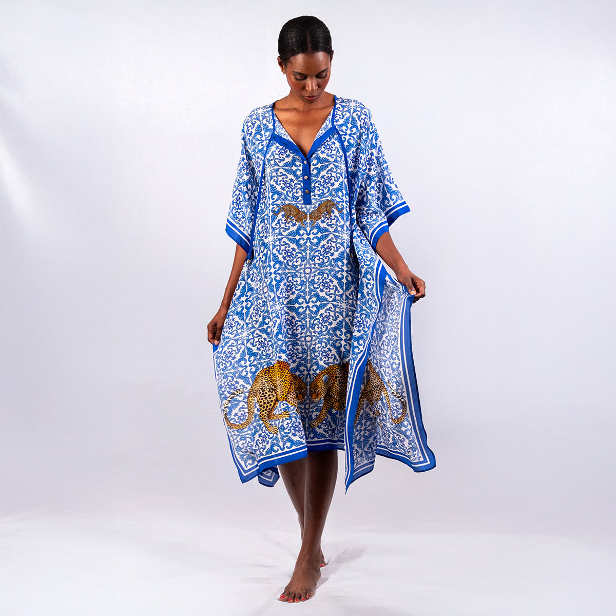 Long navy blue silk leopard-print kaftan