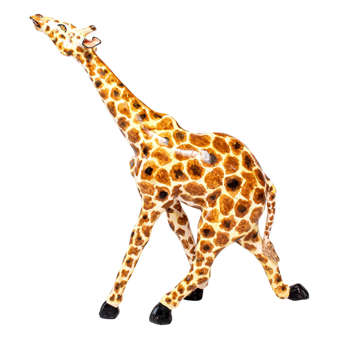 Giraffe sculpture