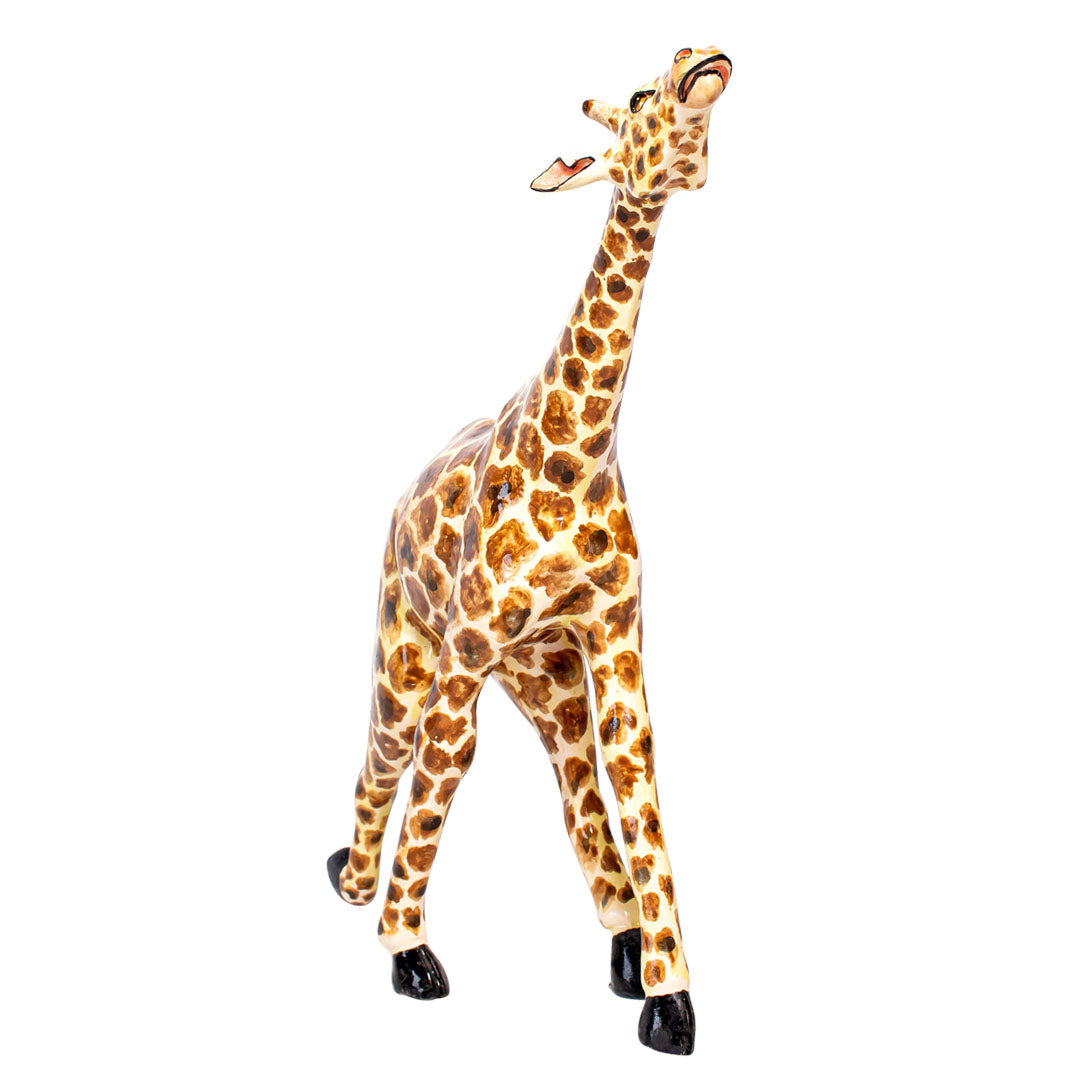 Giraffe sculpture