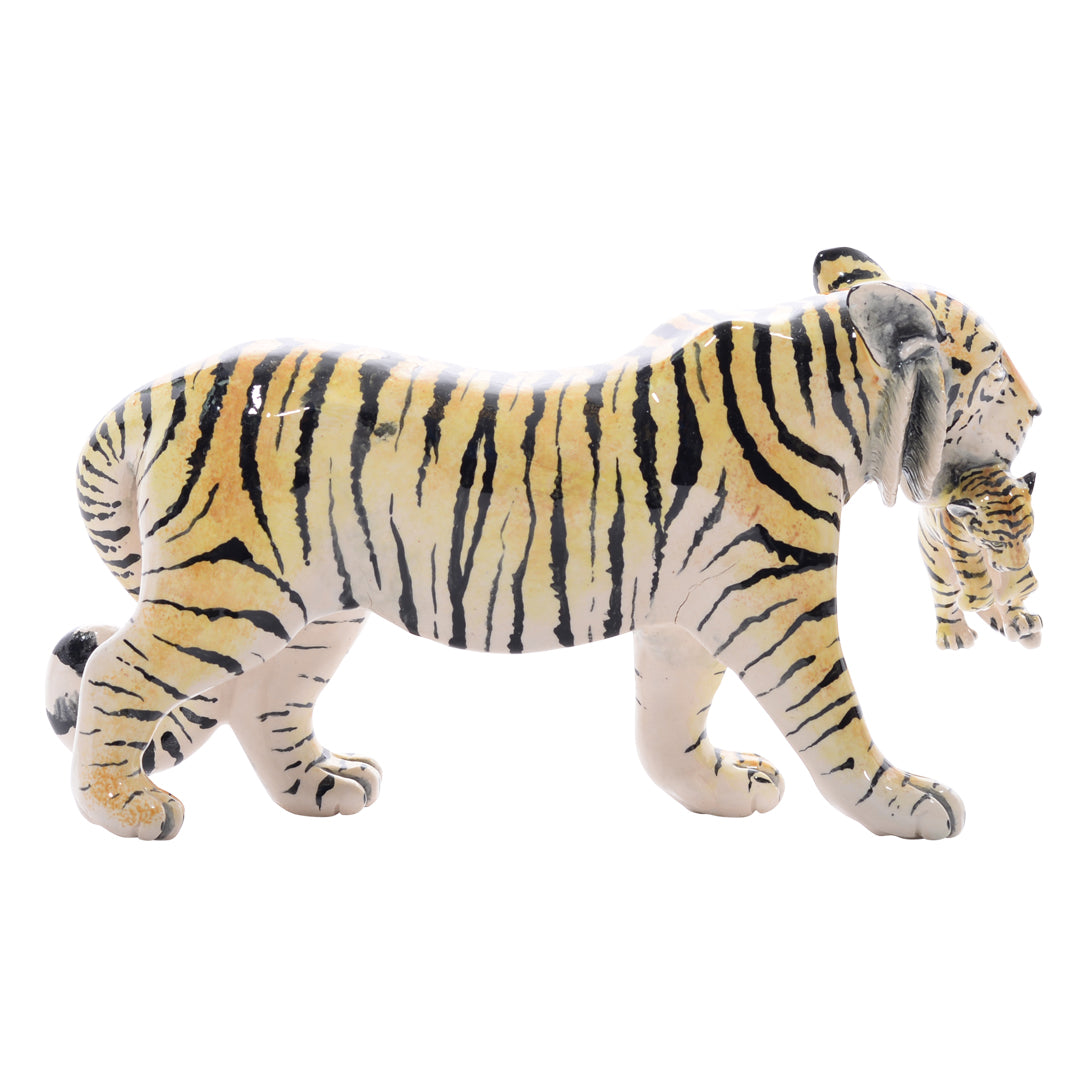 Tiger with Cub sculpture