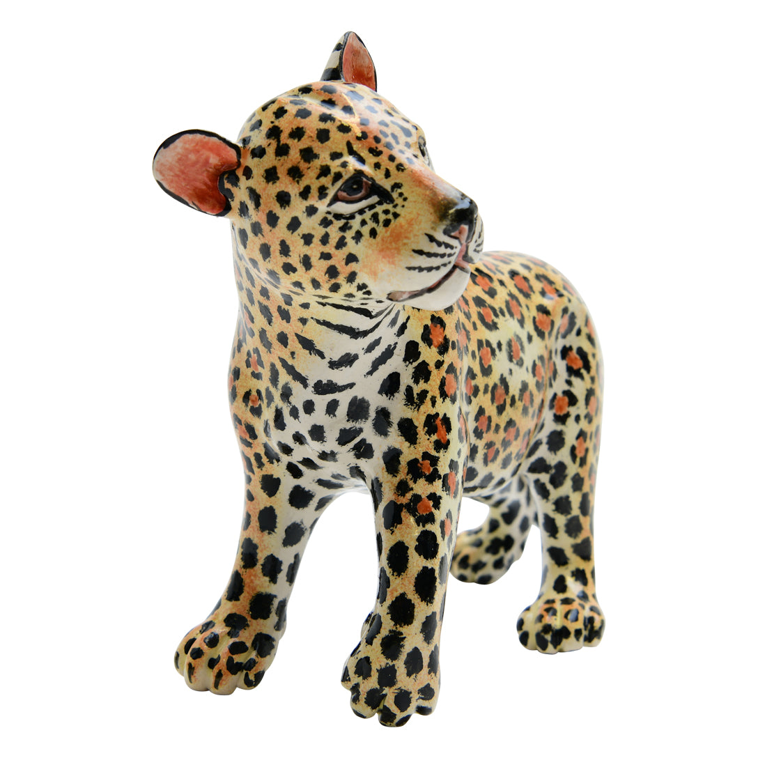 Leopard sculpture
