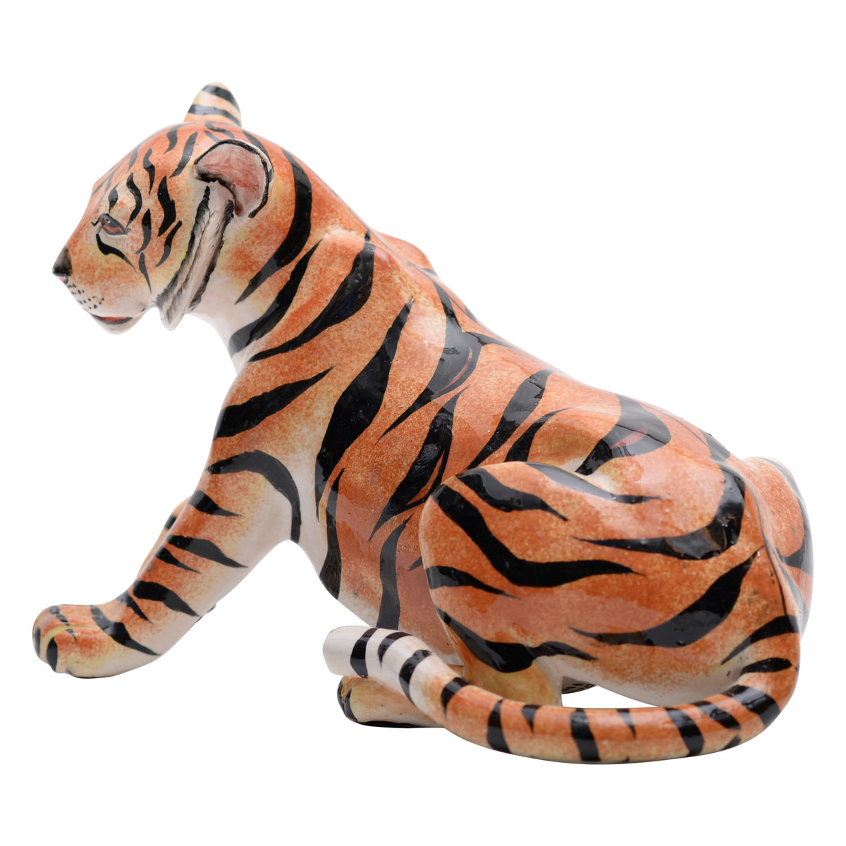 Tiger sculpture