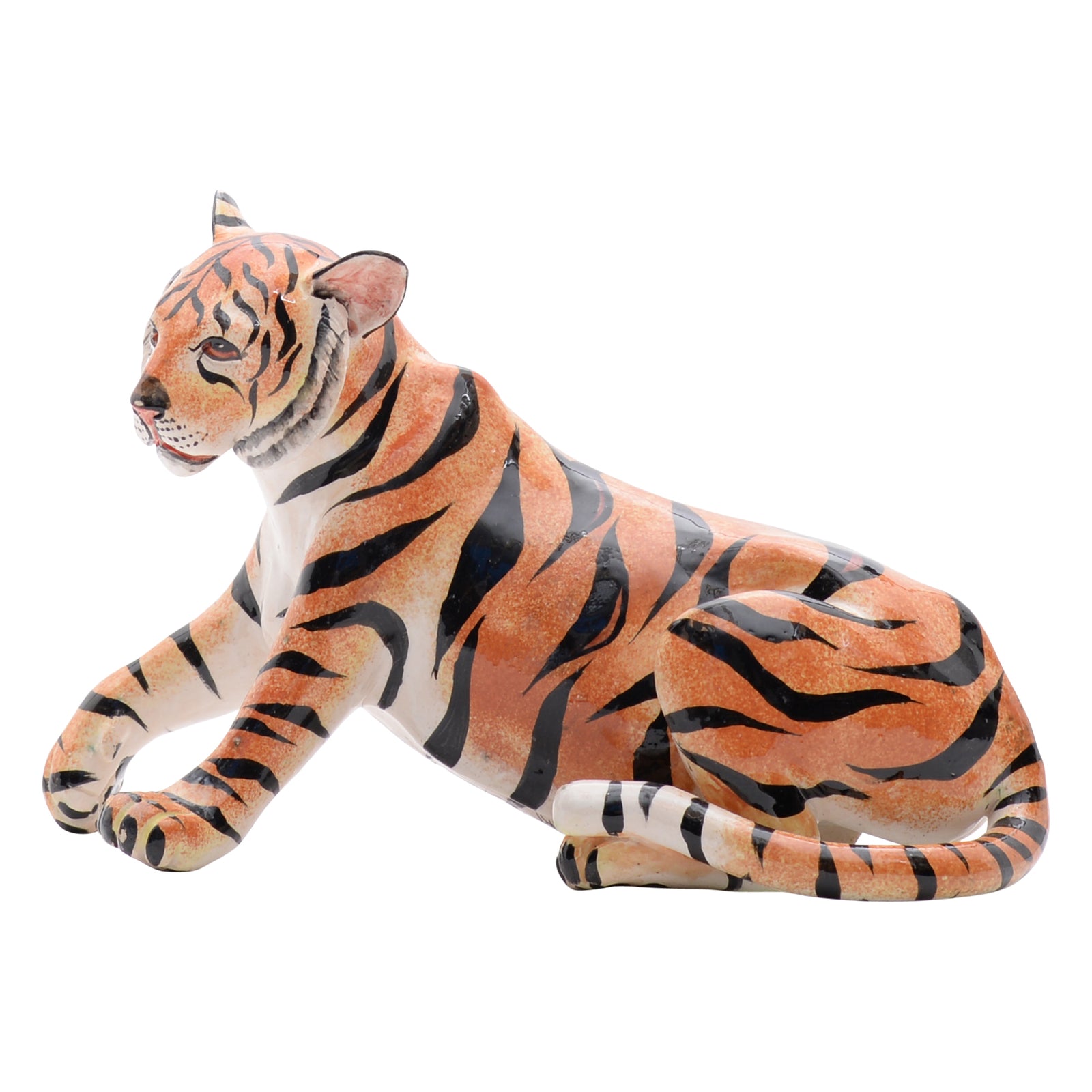 Tiger sculpture