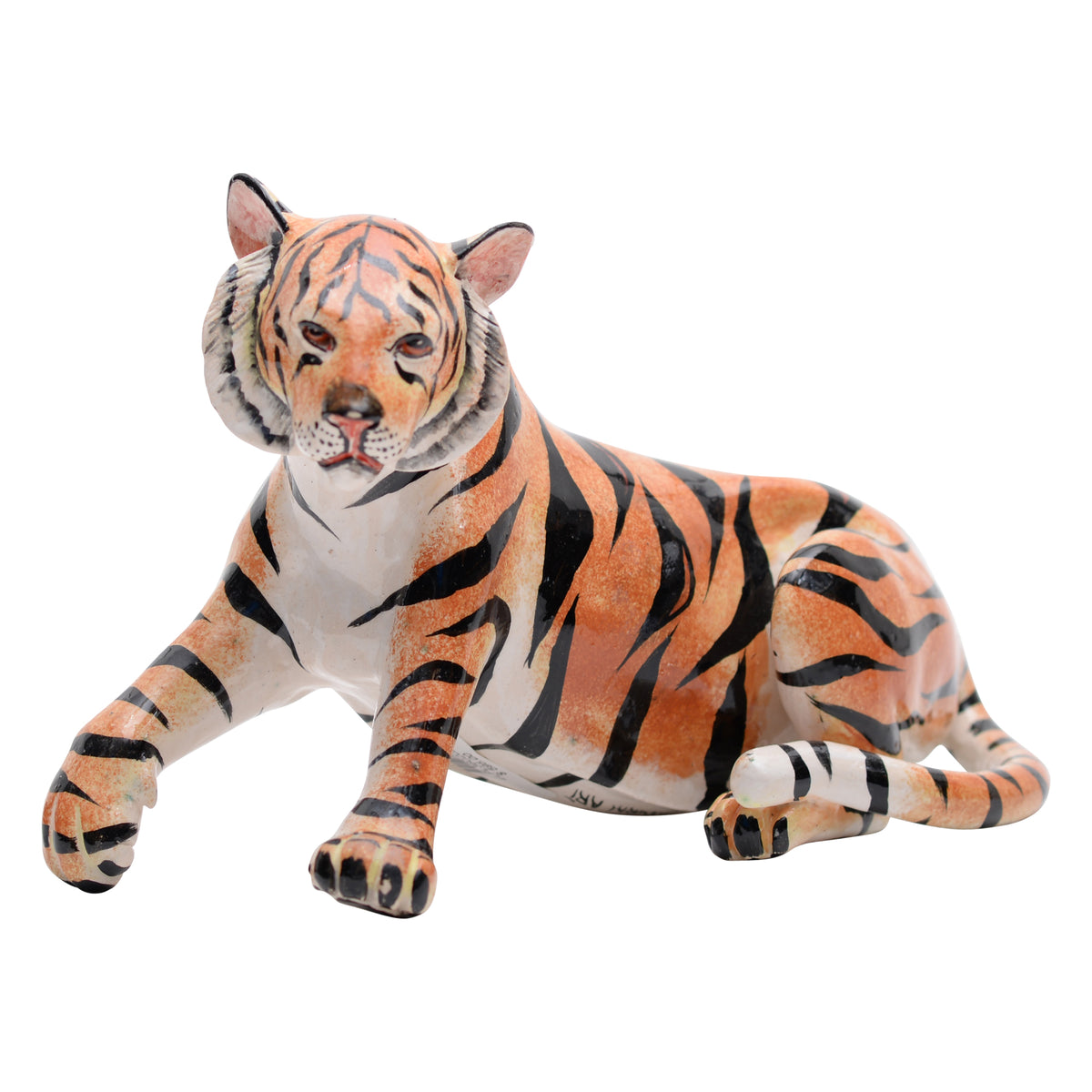 Tiger sculpture