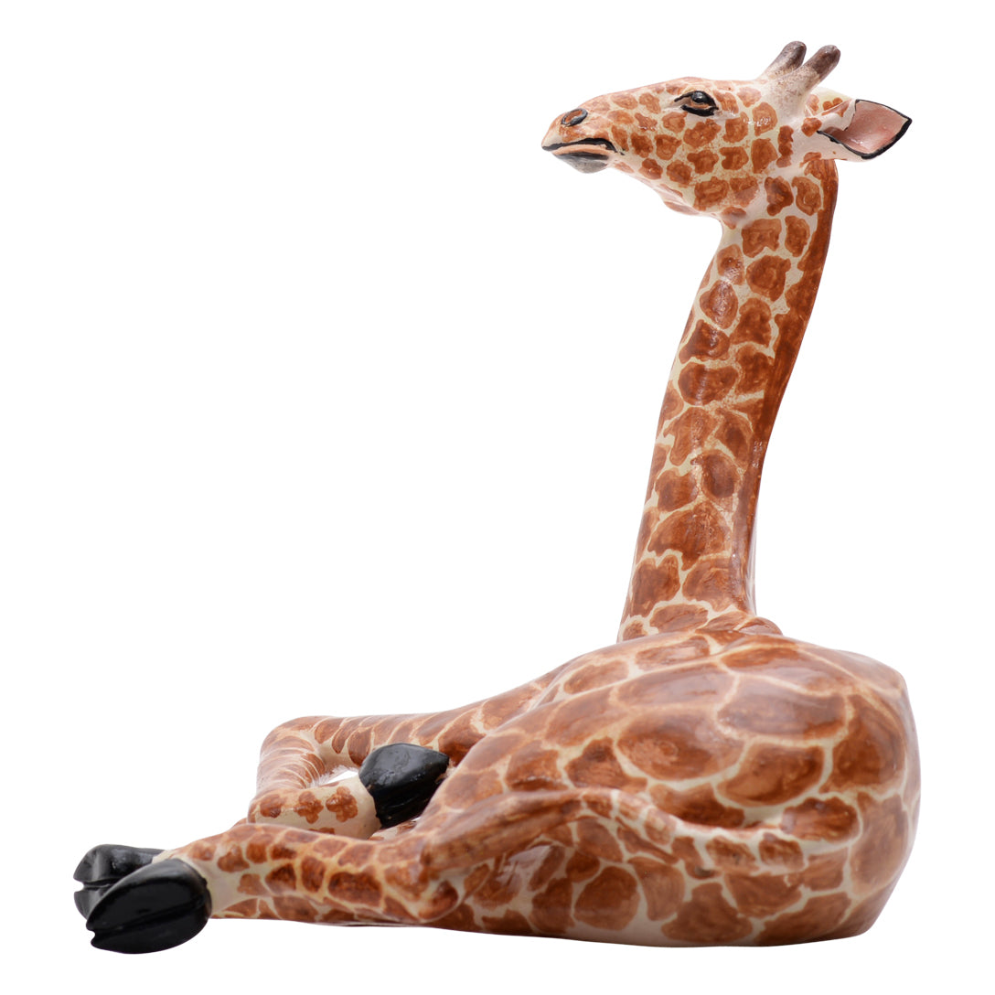 Giraffe sculpture