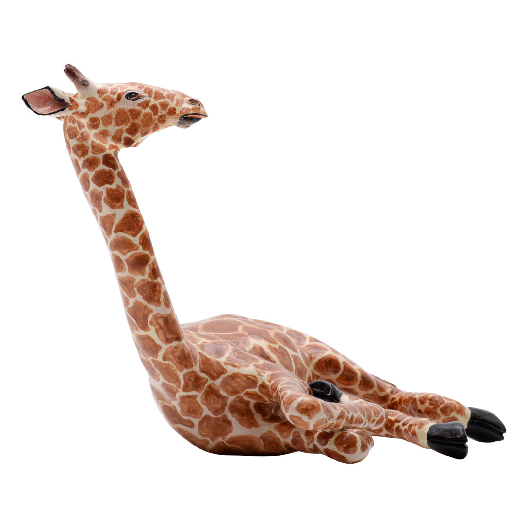 Giraffe sculpture