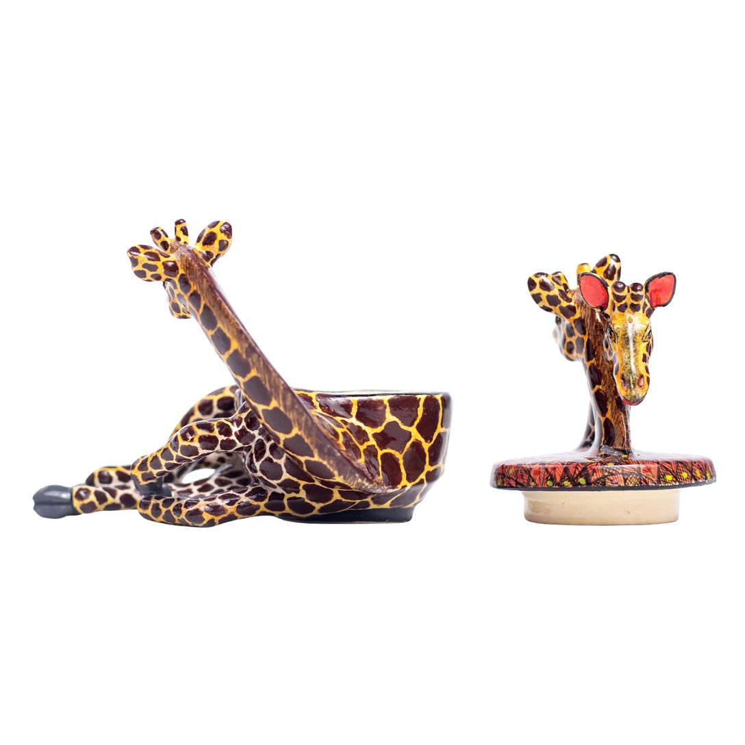 Small giraffe jewelry box