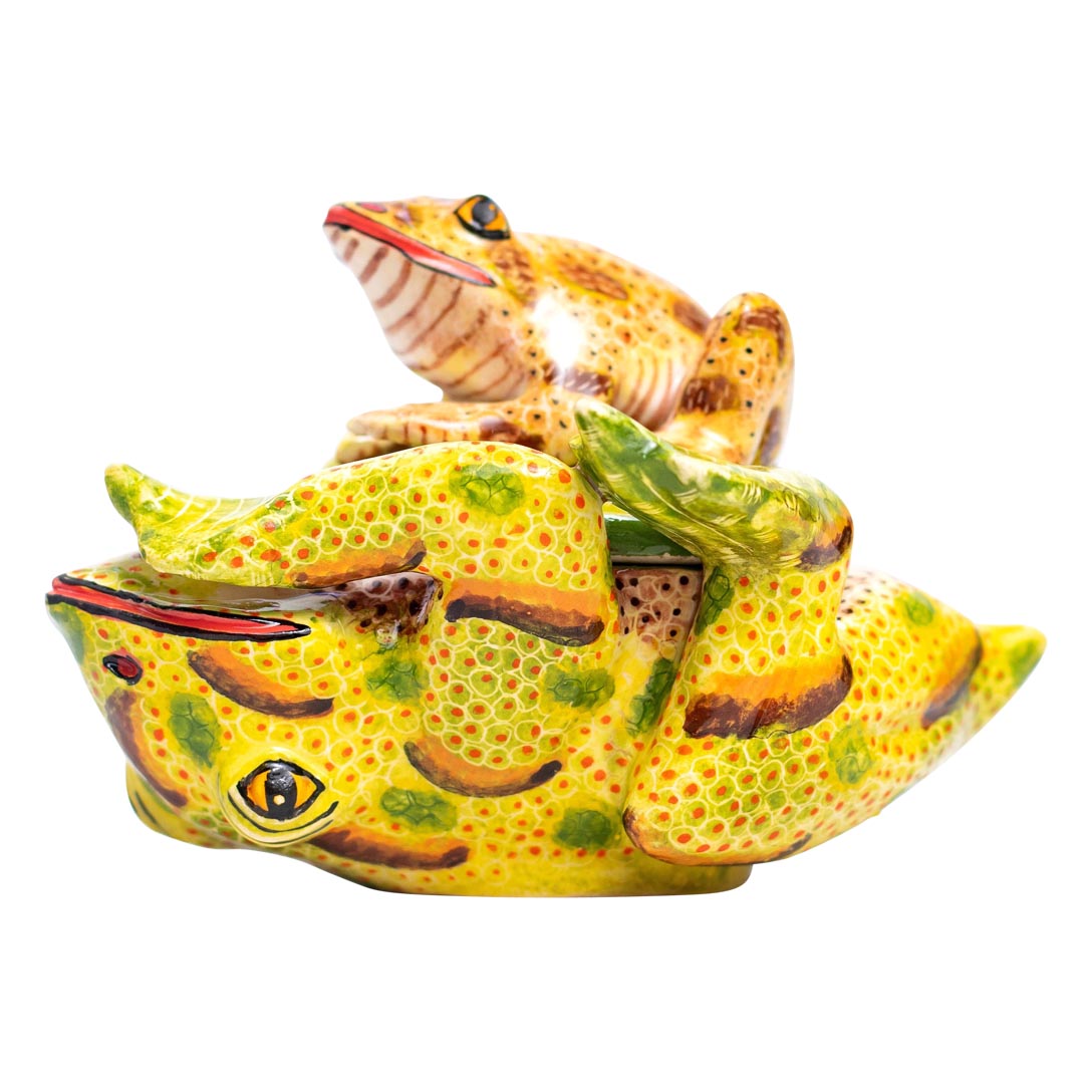 Small frog jewelry box