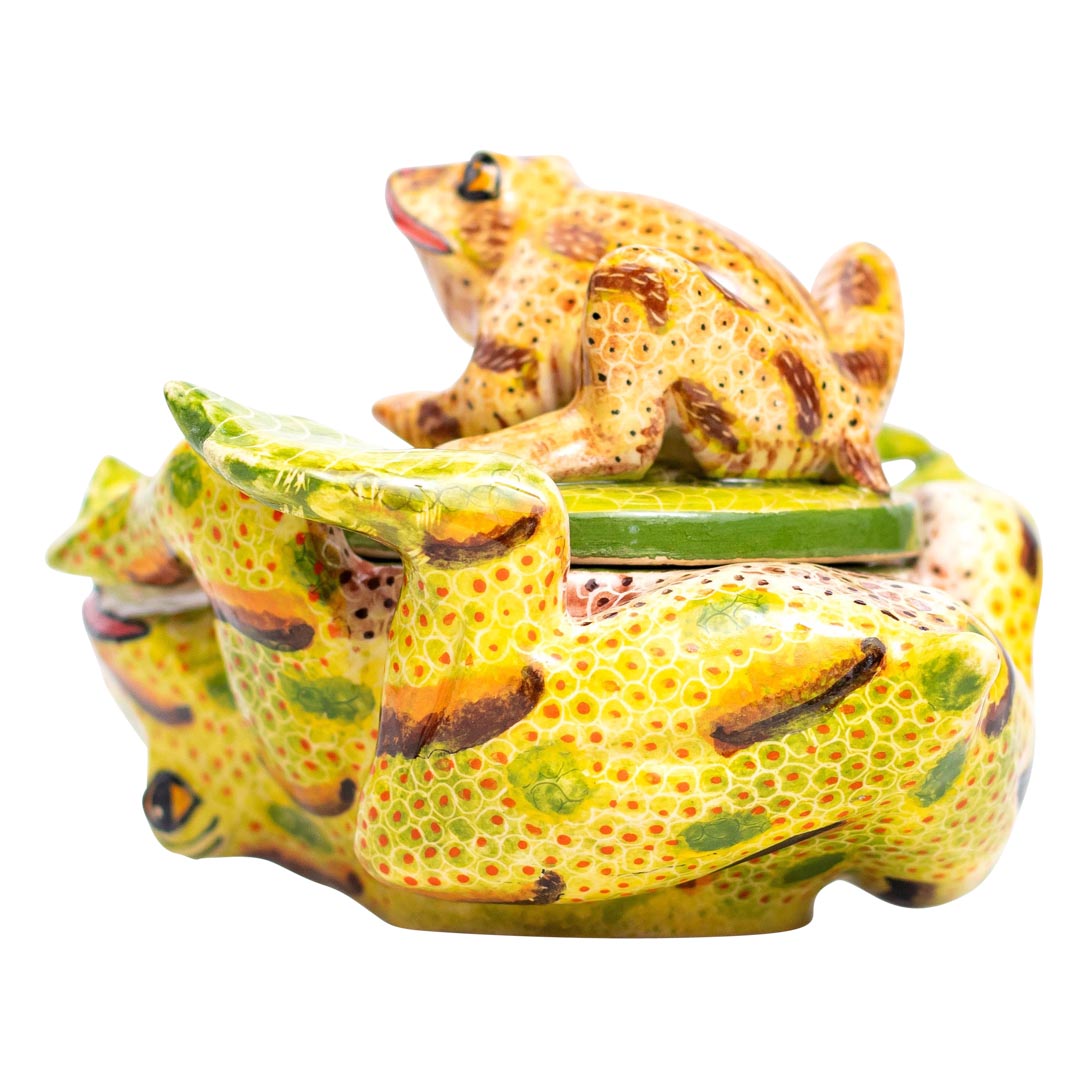 Small frog jewelry box