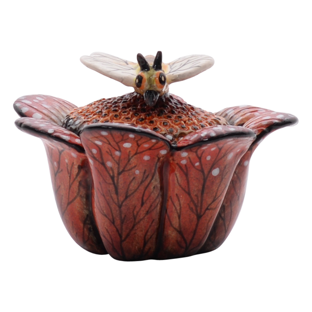 Butterfly on flower jewelry box