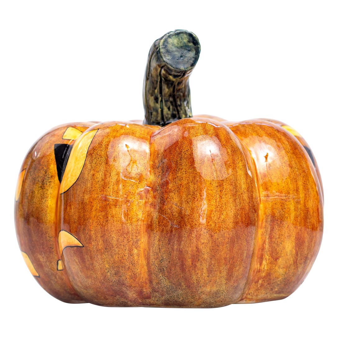 Halloween pumpkin sculpture