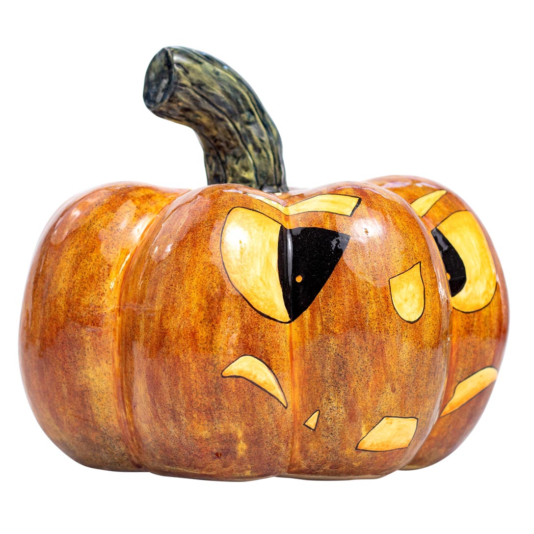 Halloween pumpkin sculpture