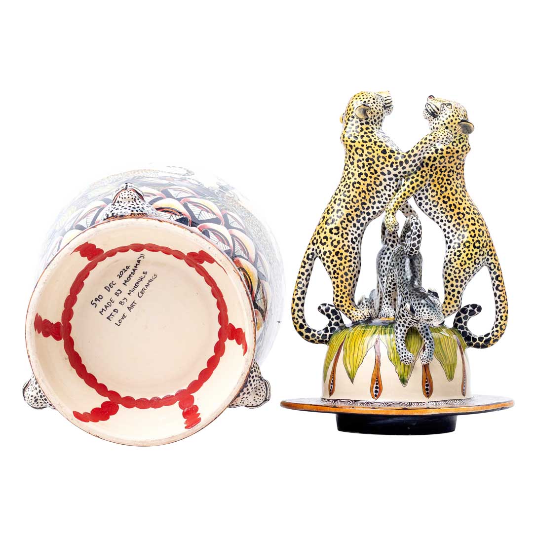 Leopard urn