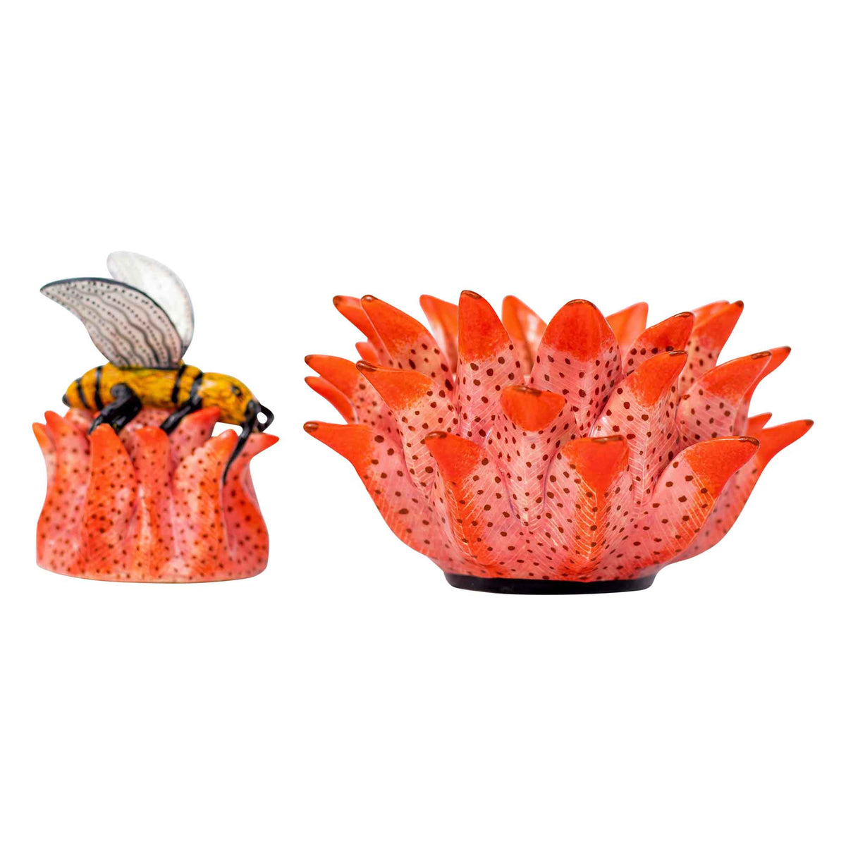 Bee on succulent jewelry box