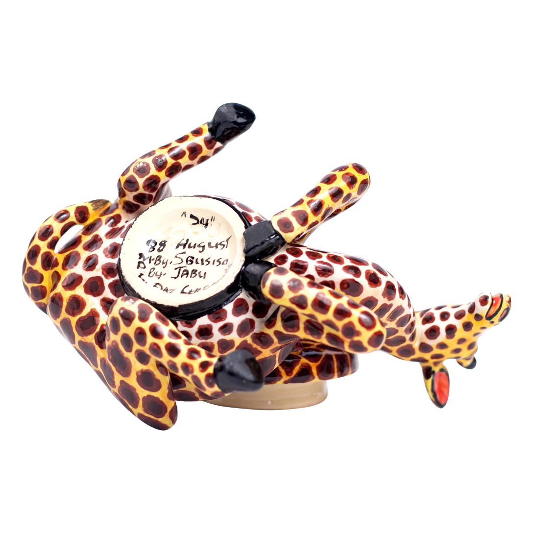 Small giraffe jewelry box